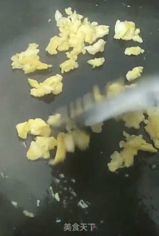 西红柿鸡蛋馅饼的做法步骤：5