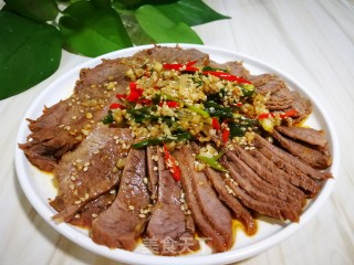 麻辣牛肉的做法步骤：2