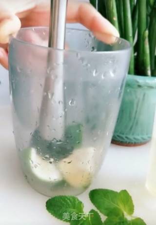 青柠薄荷茶的做法步骤：3