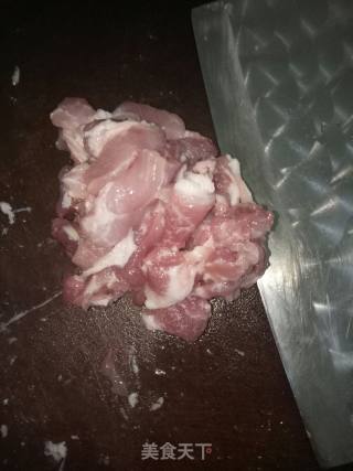 通心菜炒肉片的做法步骤：2