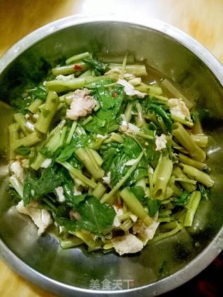 通心菜炒肉片的做法步骤：7
