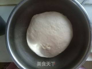 椰蓉蜂蜜软麻花的做法步骤：2
