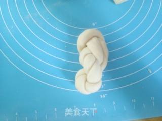 牛奶鸡蛋软麻花的做法步骤：9