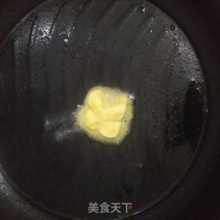 黑椒肠炒洋葱的做法步骤：4