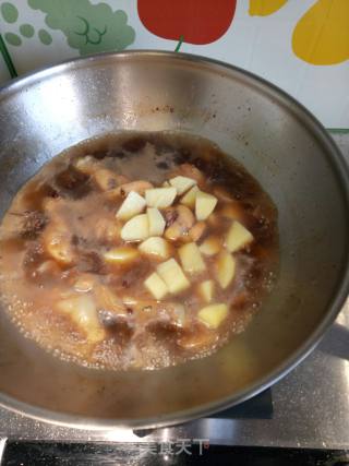 鸡翅根炖土豆的做法步骤：7