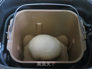 经典软餐包【黄油面包卷】的做法步骤：3