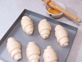 经典软餐包【黄油面包卷】的做法步骤：17