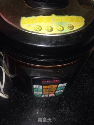 红豆莲子汤的做法步骤：5