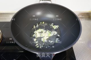 磷虾烧豆腐的做法步骤：4