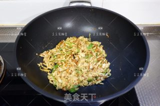虫草花炒鸡丝的做法步骤：9