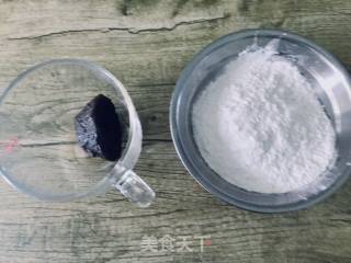 红糖粑粑的做法步骤：1