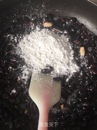 糖霜花生的做法步骤：6