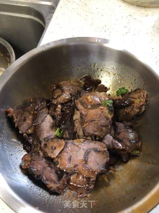 凉拌牛展肉的做法步骤：5