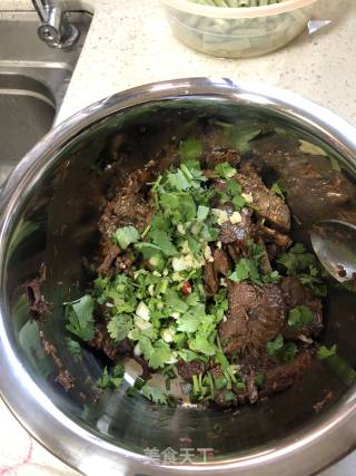 凉拌牛展肉的做法步骤：6