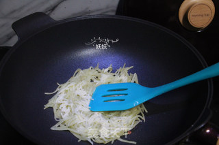 土豆丝饼的做法步骤：6