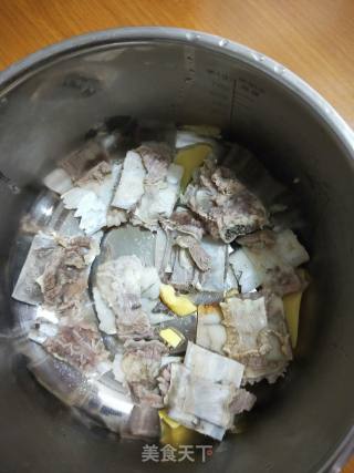 红烧牛排面的做法步骤：4