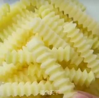 狼牙土豆的做法步骤：2