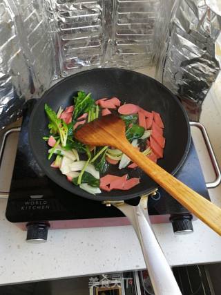 菠菜火腿炒面的做法步骤：3