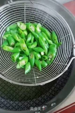 辣椒炒鸡蛋的做法步骤：5
