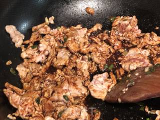 鱼香肉丝的做法步骤：6