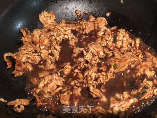 鱼香肉丝的做法步骤：7