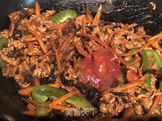 鱼香肉丝的做法步骤：9