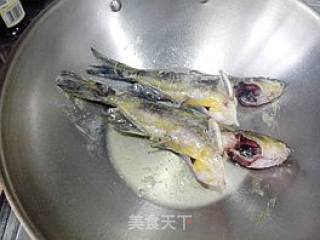 黄鸭炖小笋的做法步骤：5