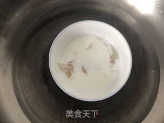 草莓慕斯蛋糕的做法步骤：8