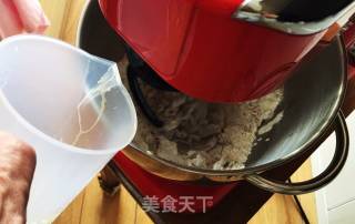 黑麦培根奶酪面包的做法步骤：2