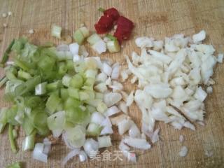 白灼粉肠的做法步骤：3