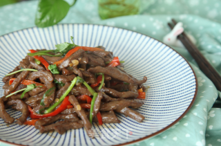 有家鲜厨房：芒种养生菜-香菜牛肉丝的做法步骤：6