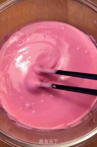 火龙果雪媚娘的做法步骤：2