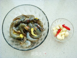 蒜蓉烤鲜虾的做法步骤：4