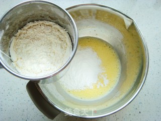 红枣戚风蛋糕的做法步骤：6