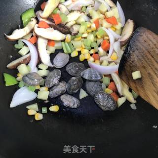 芝士焗海鲜意面的做法步骤：4