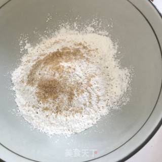 糯米糖粑粑的做法步骤：2