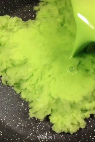 菠菜汁凉虾的做法步骤：4
