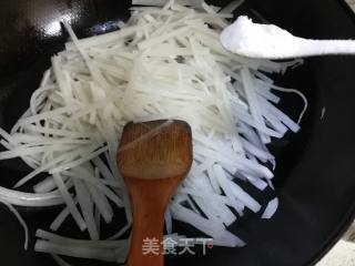砂锅白萝卜丝的做法步骤：8