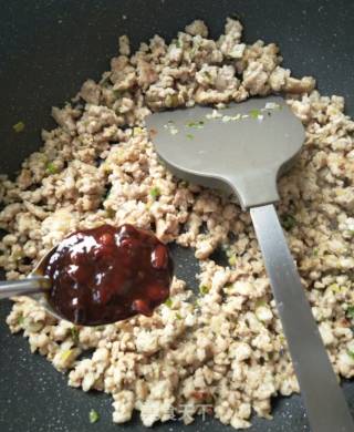虾酱菠菜面的做法步骤：7