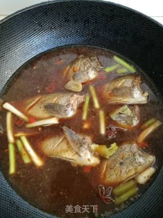 家常炖海鱼的做法步骤：5