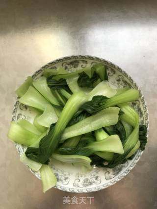 香菇油菜的做法步骤：3