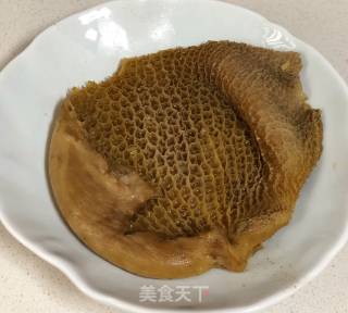 青椒炒金钱肚的做法步骤：5