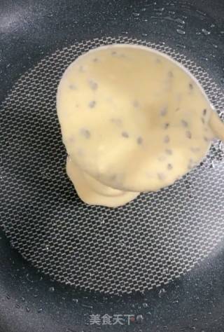 早餐手抓饼的做法步骤：3