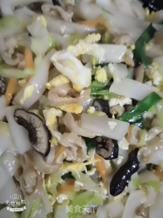 肥肠炒河粉的做法步骤：11