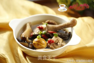 香菇木耳鸡汤的做法步骤：12