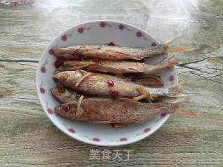 香辣小河鱼的做法步骤：8
