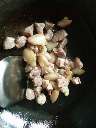 白萝卜猪肉炖豆腐的做法步骤：5