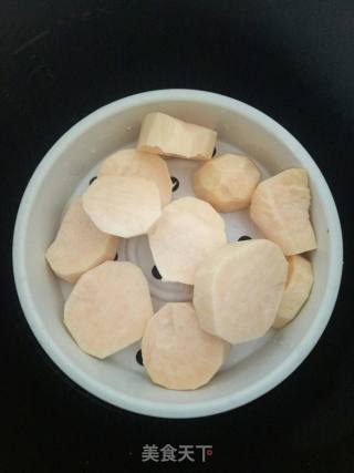 红薯饼的做法步骤：1