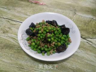 黑木耳肉末青豆的做法步骤：9