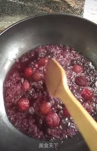 酸梅汤的做法步骤：1